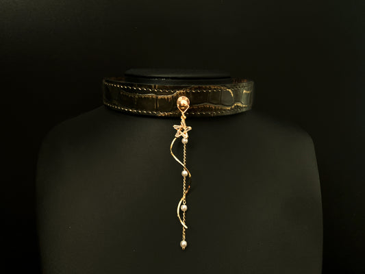 Leather Hand-made Collar [Black and Golden]